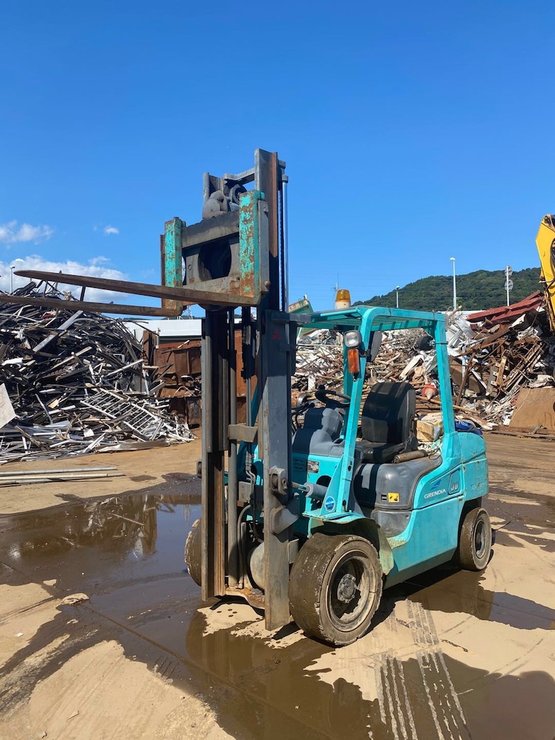 フォークリフト